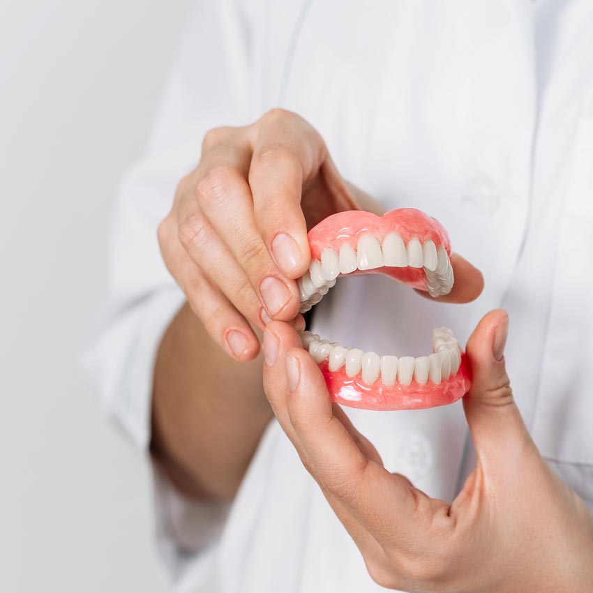 dentier-centrer dentiste prothèsiste dentaire villeneuve d'Ascq