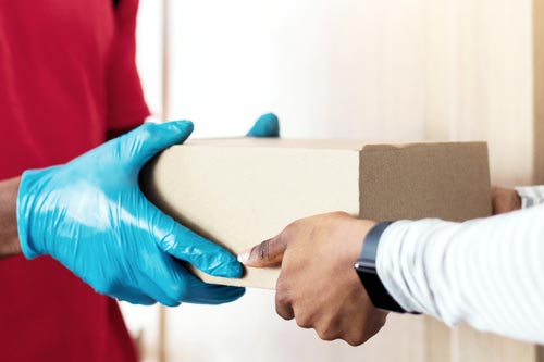 livraison-des-prothèses-dentaires livraison chez le dentiste